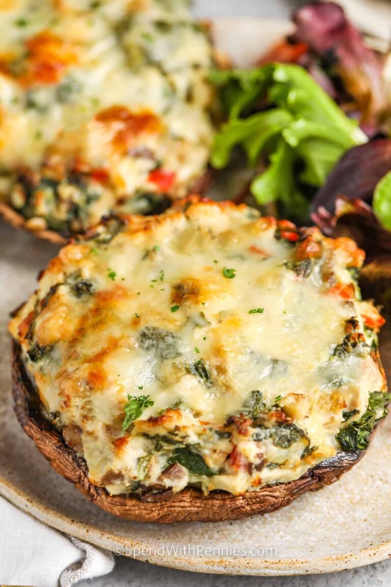 These Stuffed Portobello Mushrooms Are Easy, Cheesy, & Low-Carb
