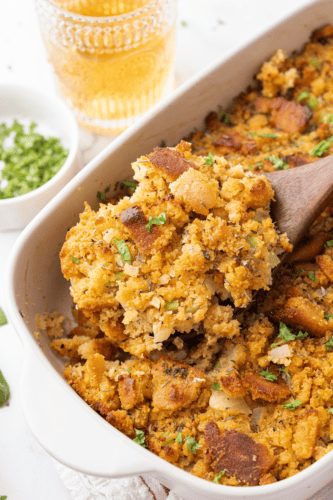 Easy Cornbread Stuffing Recipe for Thanksgiving